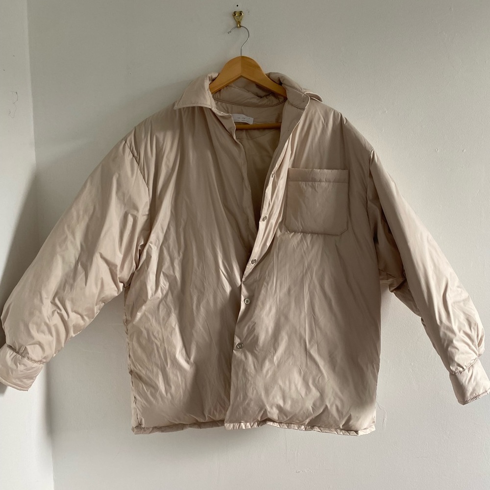 Oak and fort beige light puffy jacket